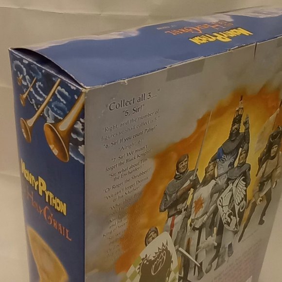 Monty Python & The Holy Grail 12" Action Figure - Michael Palin as Sir Galahad - Picture 9 of 14